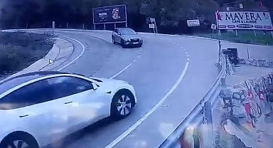 Uludağ yolu buz pistine döndü