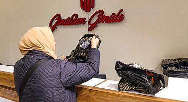 Ümraniye'de sosyal dayanışmanın güçlü adresi: "Gönülden Gönüle Giyim Mağazası"