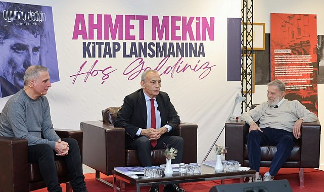 Usta oyuncu Ahmet Mekin, gençliğinin geçtiği Küçükçekmece'de komşularıyla buluştu