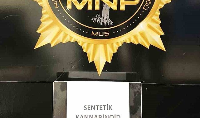 Uygulama noktasında uyuşturucu darbesi: 30 milyon TL'lik uyuşturucuyla yakalandı