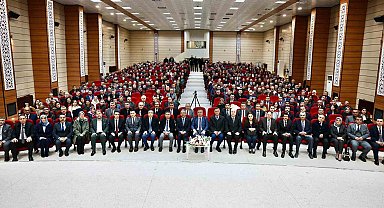 Vali Aydoğdu: "Bilgi her yerden öğrenilir, irfan rehberlikle kazanılır"