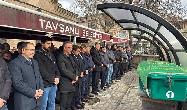 Vali Musa Işın, İsmail Atak'ın cenaze törenine katıldı