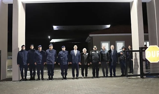 Vali Taşolar, görev başındaki ekiplerin yeni yılını kutladı