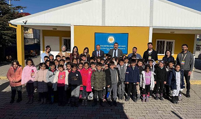 Vanlı çocuklar TEGV'de nitelikli eğitim almaya devam ediyor