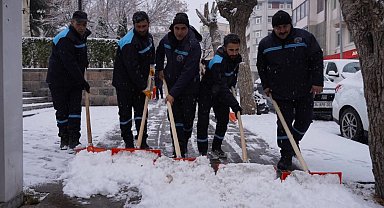 Yakutiye'de kar alarmı