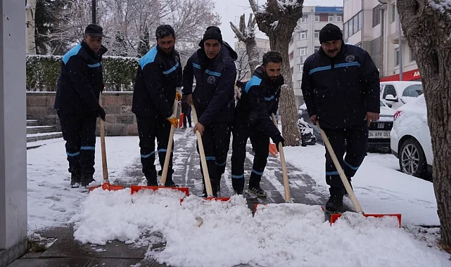 Yakutiye'de kar alarmı