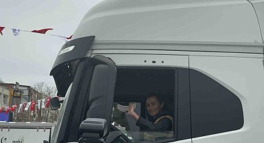 Yardım konvoyuna "kadın eli" değdi