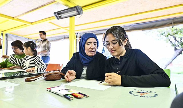 Yaşlı Evleri'nde kuşaklar arası etkileşim atölyesi