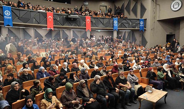Yıldırım'da İmam-ı Azam Ebu Hanife oyununa yoğun ilgi