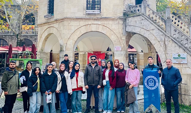 Yıldırımlı gençler Bursa'yı keşfediyor