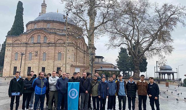 Yıldırımlı gençlerden tarihi yolculuk