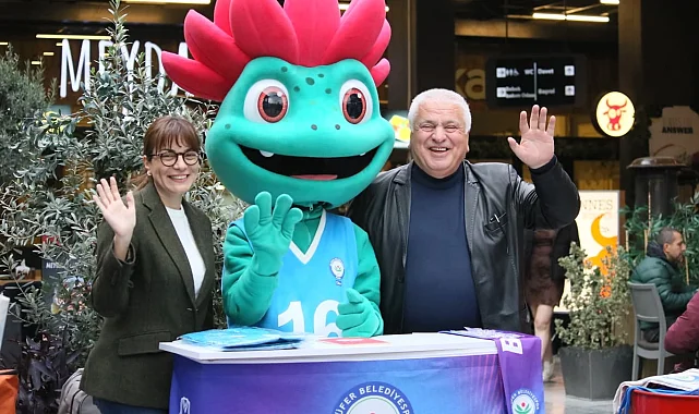Yıldız makinesi Nilüfer Belediyespor Eker Kadın Voleybol Takımı