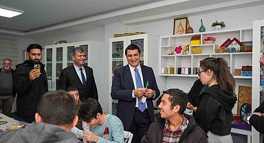 Yılmaz: "Her zaman yanlarındayız"