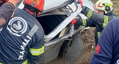 Yoldan çıkan otomobil takla attı; 2 yaralı