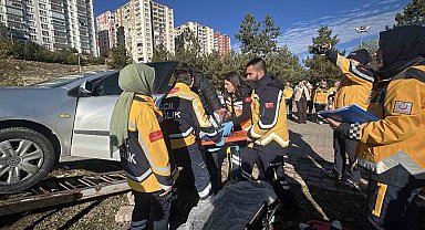 Yozgatralli etkinliğinde ambulanslar en hızlı müdahale için yarıştı