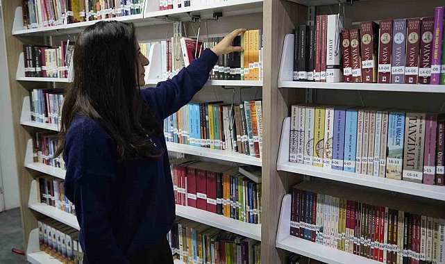 Yunusemre Belediyesinden kitap bağış kampanyası