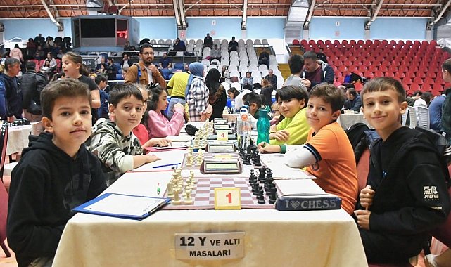 Yunusemre'de satranç kursu başlıyor