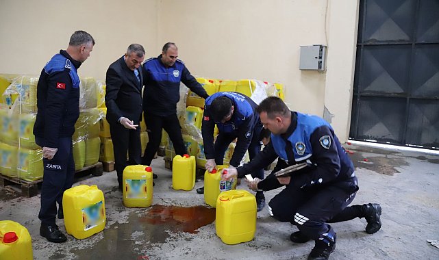 Yurt dışına yağ diye su göndereceklerdi