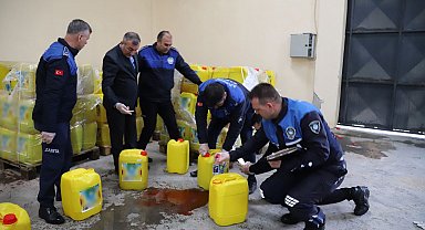 Yurt dışına yağ diye su göndereceklerdi