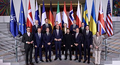 Zelenskiy ile bir araya gelen Avrupalı liderler, Avrupa öncülüğünde çok uluslu güç teklif etti