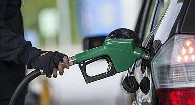 10 günde akaryakıta 5. zam! Sürücüler de ne yapacağını şaşırdı