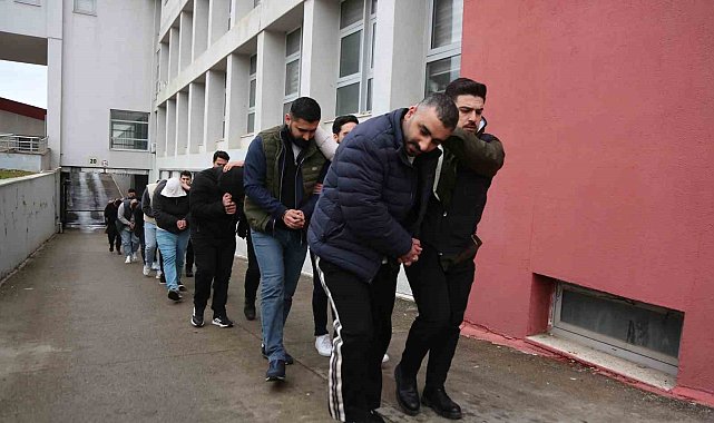 Adana merkezli 6 ilde yasadışı bahis operasyonu: 13 kişi tutuklandı