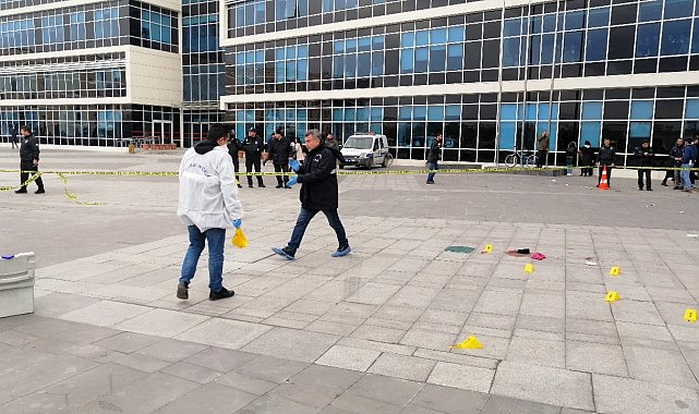 Adliye önündeki cinayetin sanığı yeniden hakim karşısında