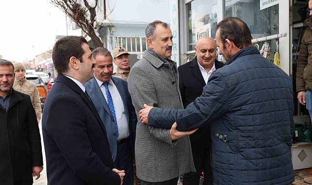 Ağrı Valisi Önder Bozkurt, Tutak ve Hamur ilçelerini ziyaret etti
