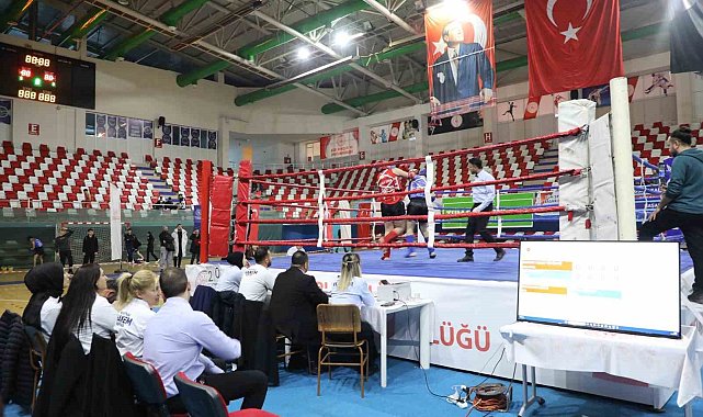 Ağrı'da Muay Thai Doğu Anadolu Bölge Şampiyonası başladı