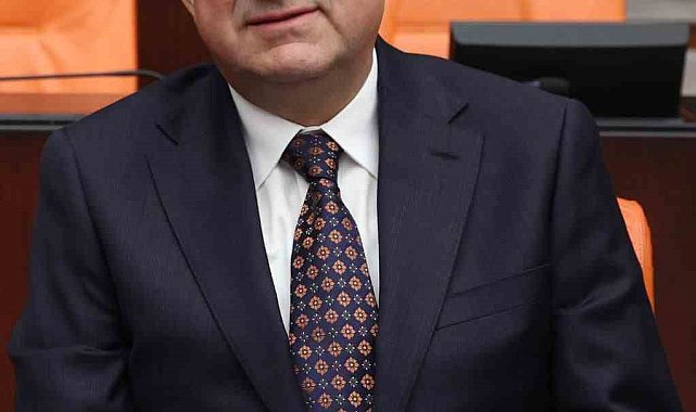 AK Parti Milletvekili Ayhan Gider: Gazetecilik, şehrin hafızasını tutma ve toplumsal meselelere yön verme sanatıdır