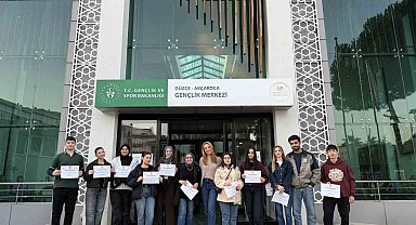 Akçakoca Gençlik Merkezi'nde diksiyon atölyesi tamamlandı