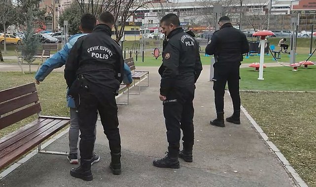 Aksaray'da 164 polisle "Huzurlu sokaklar" uygulaması