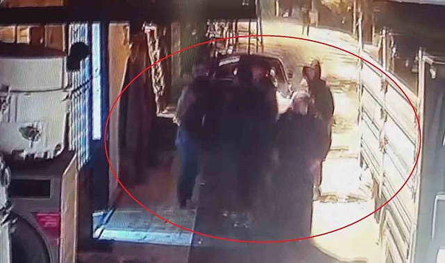 Alacak verecek tartışması, taşlı bıçaklı kavgaya dönüştü: 1 yaralı