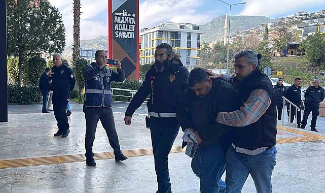 Alanya'da bıçak ve zincirlerin kullanıldığı kavgaya 3 tutuklama