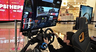 Ankara Keçiören'de öğrencilere teknoloji dolu karne şenliği