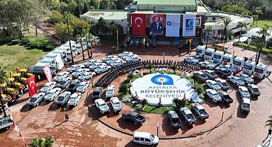 Antalya Büyükşehir Belediyesi araç filosunu güçlendirdi