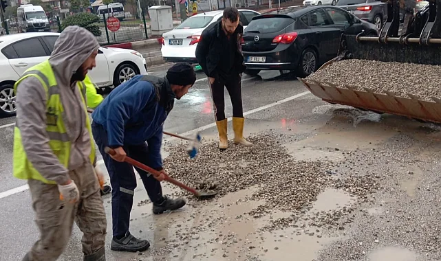 Antalya'da yağış sonrası znında müdahale