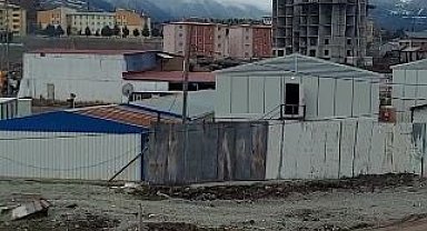 Artvin'de inşaattan düşen işçi hayatını kaybetti