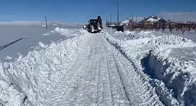 Aydınlar Belediyesi köylülerin imdadına yetişti