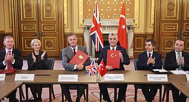 Bakan Bolat: Türkiye-İngiltere ticaretinde hedef 40 milyar dolar