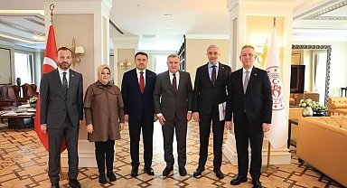 Bakan Osman Aşkın Bak ile gençliğine yönelik yatırımların hayata geçirilmesi planlandı