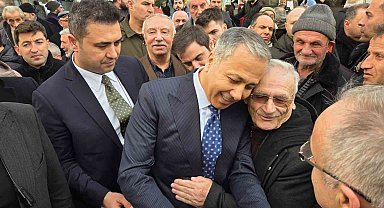 Bakan Yerlikaya'dan emekliye: "Sizlerin gönlünü kazanacağız"