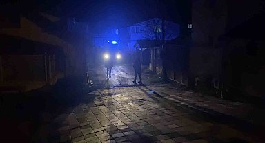 Bakım yaptığı silahının ateş alması sonucu ağır yaralandı