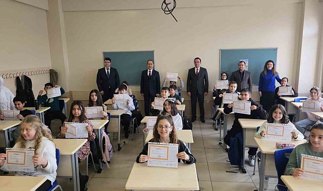 Bandırma'da 28 bin öğrenci yarıyıl tatiline girdi