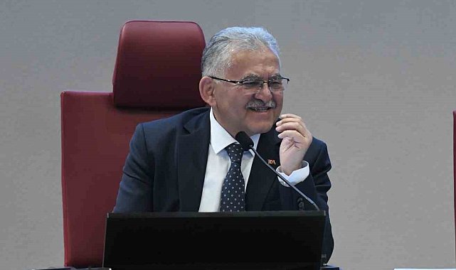 Başkan Büyükkılıç: "En ucuz su tarifesinde yine ilk sıralardayız"