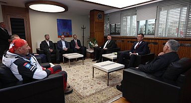 Başkan Büyükkılıç, Türkiye Dağcılık Federasyonu heyetini ağırladı