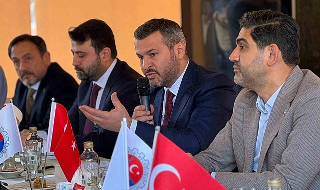 Başkan Çetinkaya gazetecilerle bir araya geldi