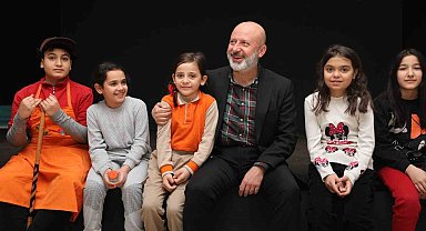 Başkan Çolakbayrakdar: Evlatlarımız tatilde eğlenirken öğreniyor"