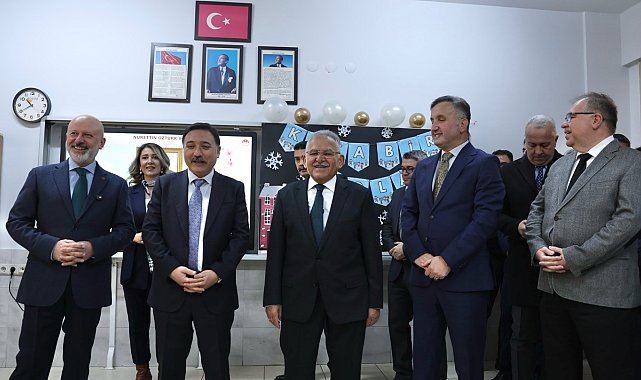 Başkan Çolakbayrakdar: "Türkiye'nin geleceği olan evlatlarımızın eğitimi için çalışıyoruz"