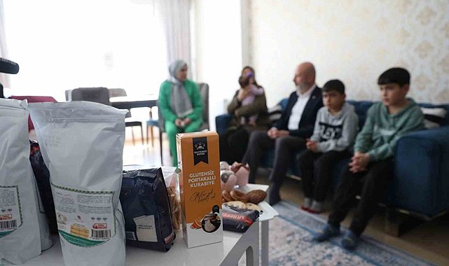 Başkan Çolakbayrakdar: Türkiye'de ilklere imza atan çalışmalarla model oluyoruz"